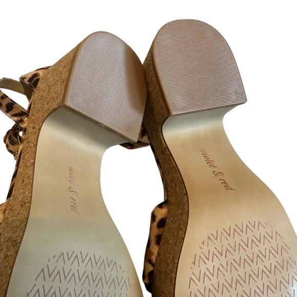 Violet & Red Sharla Leopard Print Platform Heels Sandals Cork Ankle Strap 9.5 - Picture 10 of 12